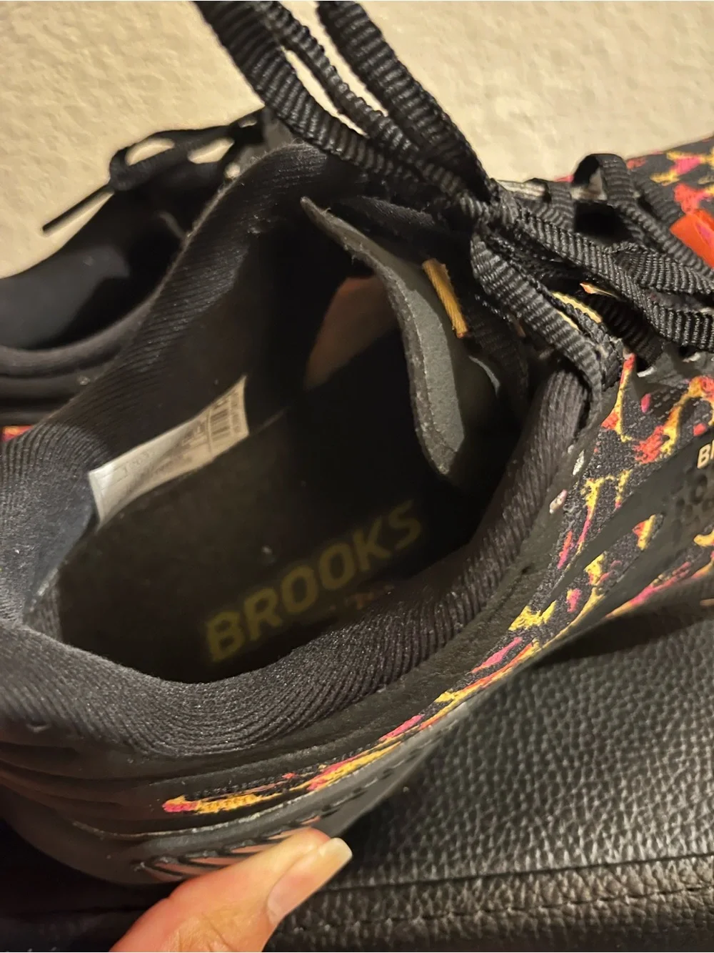 Women’s Brooks Launch GTS Leopard-Print Running Shoes - Picture 6 of 6